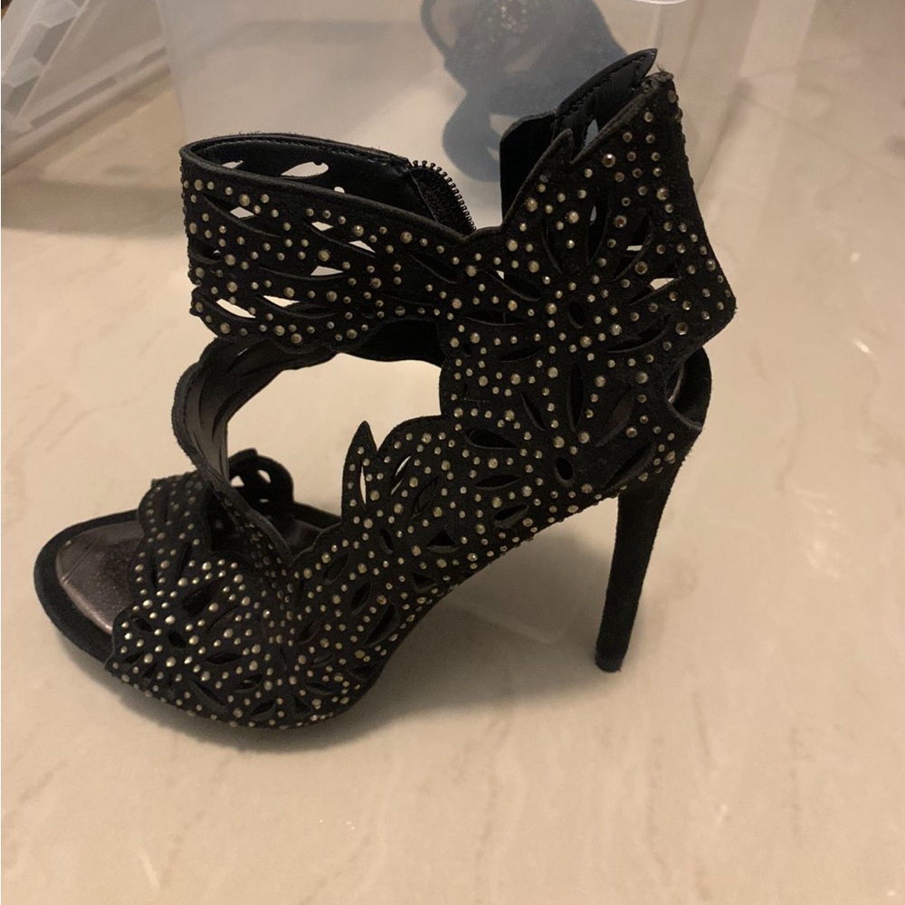 Size 6, L.A.M.B Maxazria Gwen Stefani rare sexy edition.